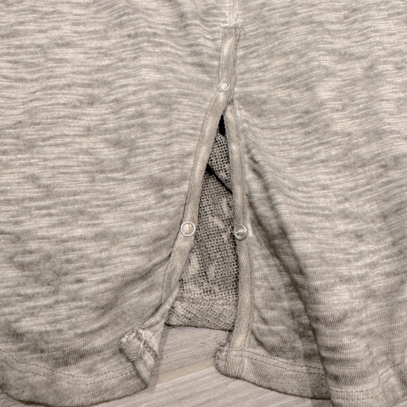 Free People Size S Boho Top Gray Lace Worn 1x - Picture 10 of 10